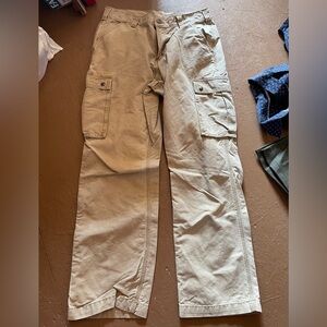 Men’s Carhartt Khaki relaxed fit cargo 34x32, smoke free home